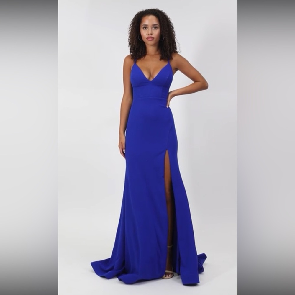 Emerald Sundae Blue Sleeveless V-Neck Maxi Gown